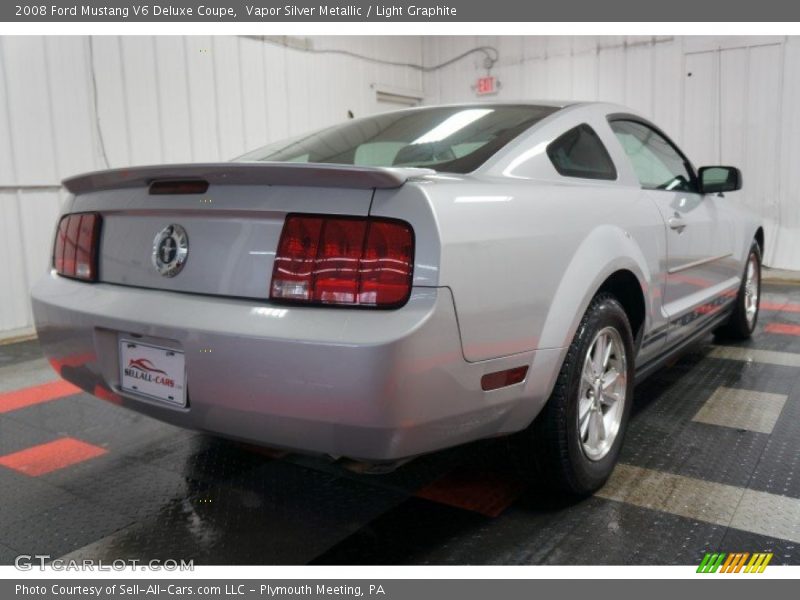 Vapor Silver Metallic / Light Graphite 2008 Ford Mustang V6 Deluxe Coupe