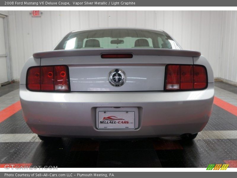 Vapor Silver Metallic / Light Graphite 2008 Ford Mustang V6 Deluxe Coupe