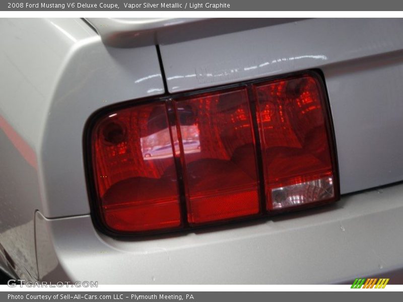 Vapor Silver Metallic / Light Graphite 2008 Ford Mustang V6 Deluxe Coupe