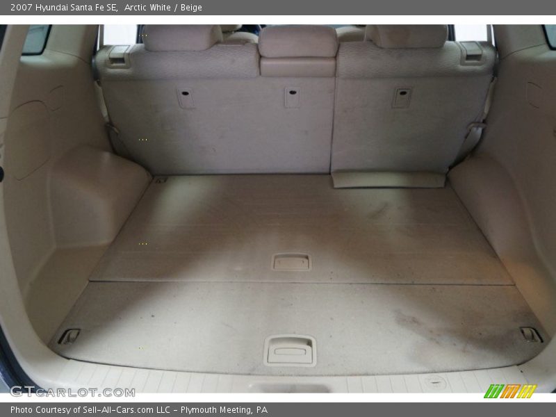 Arctic White / Beige 2007 Hyundai Santa Fe SE