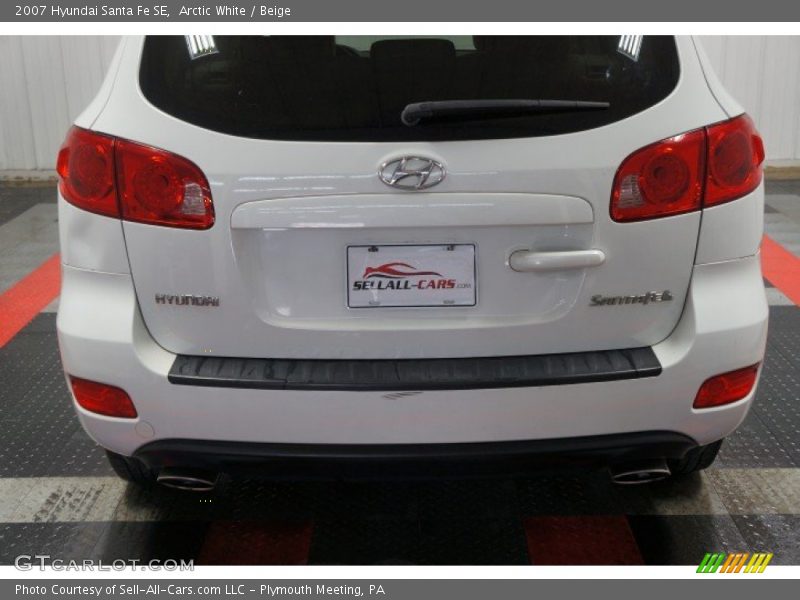 Arctic White / Beige 2007 Hyundai Santa Fe SE