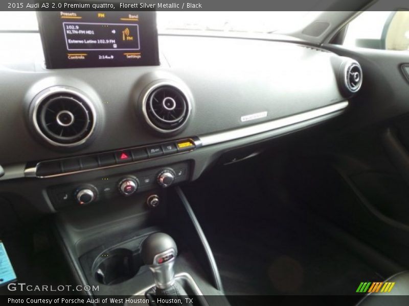 Florett Silver Metallic / Black 2015 Audi A3 2.0 Premium quattro