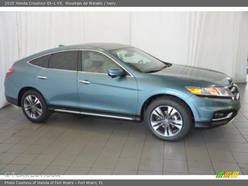 Mountain Air Metallic / Ivory 2015 Honda Crosstour EX-L V6