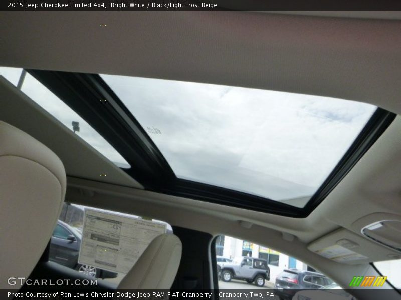 Bright White / Black/Light Frost Beige 2015 Jeep Cherokee Limited 4x4