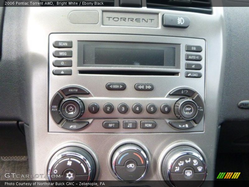 Bright White / Ebony Black 2006 Pontiac Torrent AWD