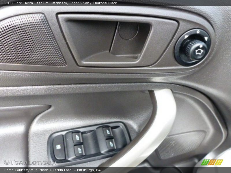 Ingot Silver / Charcoal Black 2013 Ford Fiesta Titanium Hatchback