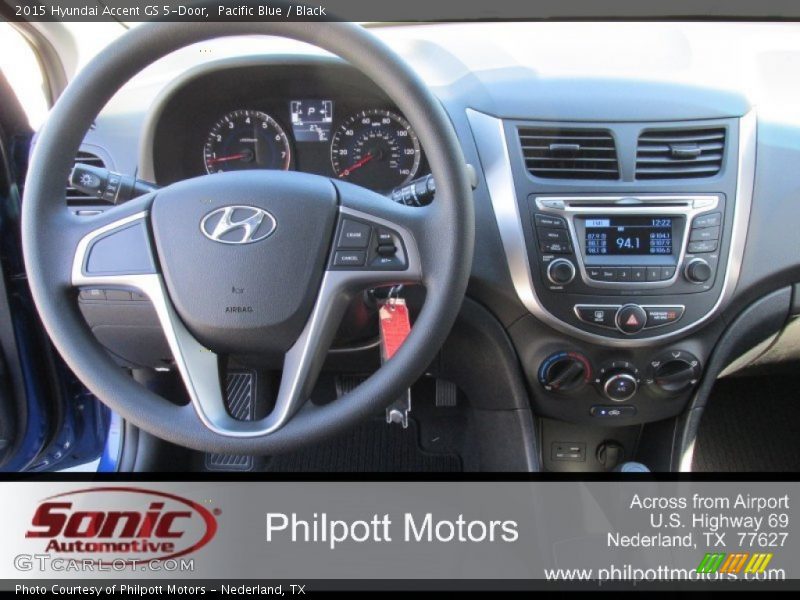 Pacific Blue / Black 2015 Hyundai Accent GS 5-Door