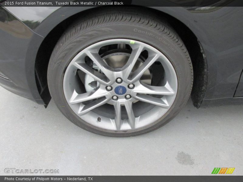 Tuxedo Black Metallic / Charcoal Black 2015 Ford Fusion Titanium