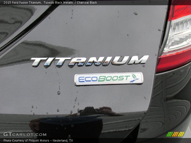 Tuxedo Black Metallic / Charcoal Black 2015 Ford Fusion Titanium