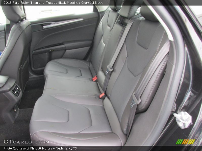 Tuxedo Black Metallic / Charcoal Black 2015 Ford Fusion Titanium