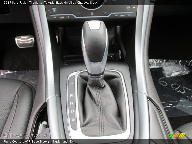 Tuxedo Black Metallic / Charcoal Black 2015 Ford Fusion Titanium