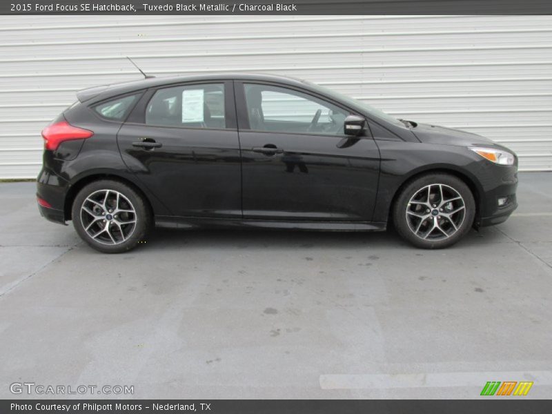  2015 Focus SE Hatchback Tuxedo Black Metallic