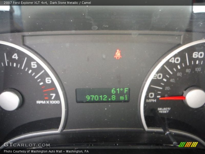Dark Stone Metallic / Camel 2007 Ford Explorer XLT 4x4