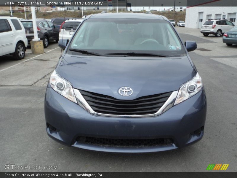 Shoreline Blue Pearl / Light Gray 2014 Toyota Sienna LE