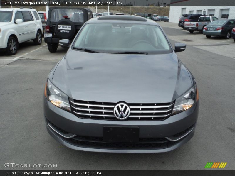 Platinum Gray Metallic / Titan Black 2013 Volkswagen Passat TDI SE