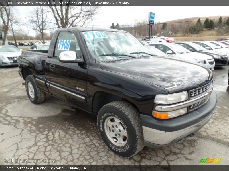 Onyx Black / Graphite 2000 Chevrolet Silverado 1500 LS Regular Cab 4x4
