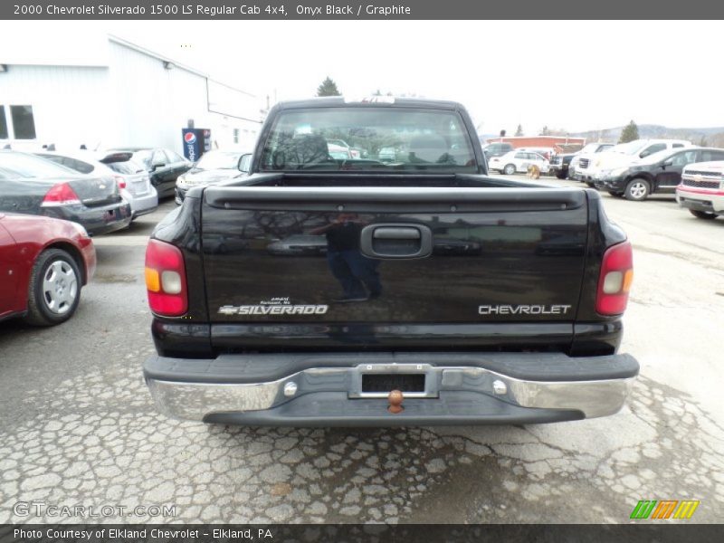 Onyx Black / Graphite 2000 Chevrolet Silverado 1500 LS Regular Cab 4x4