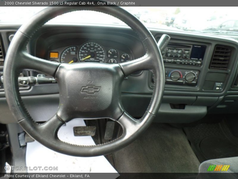 Onyx Black / Graphite 2000 Chevrolet Silverado 1500 LS Regular Cab 4x4