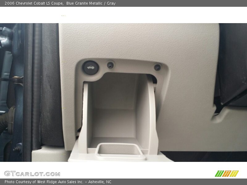 Blue Granite Metallic / Gray 2006 Chevrolet Cobalt LS Coupe