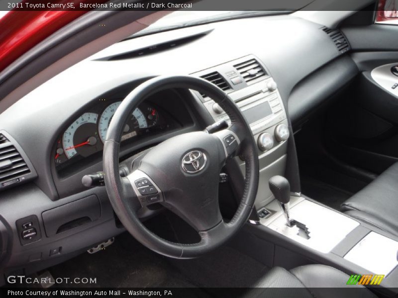 Barcelona Red Metallic / Dark Charcoal 2011 Toyota Camry SE