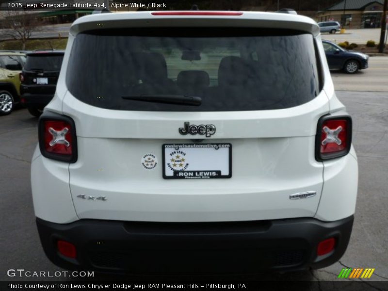 Alpine White / Black 2015 Jeep Renegade Latitude 4x4