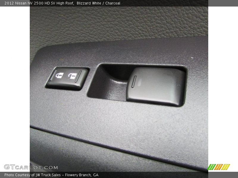 Blizzard White / Charcoal 2012 Nissan NV 2500 HD SV High Roof