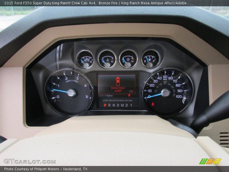  2015 F350 Super Duty King Ranch Crew Cab 4x4 King Ranch Crew Cab 4x4 Gauges