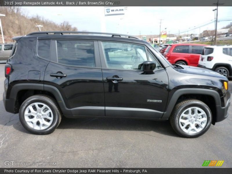  2015 Renegade Latitude 4x4 Black