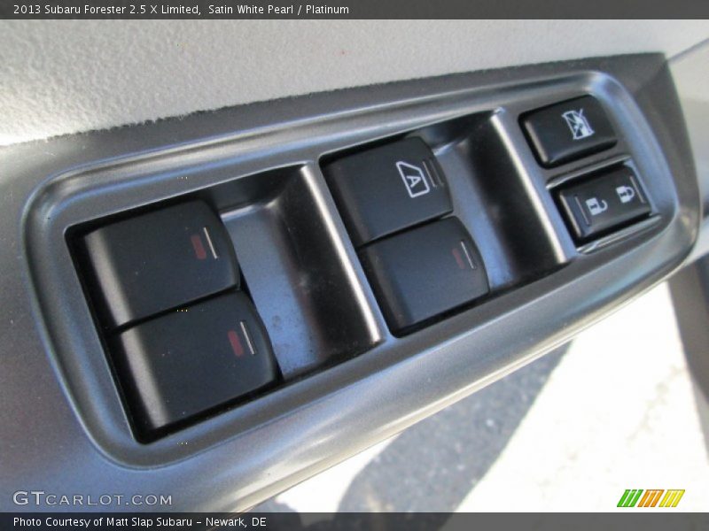 Satin White Pearl / Platinum 2013 Subaru Forester 2.5 X Limited