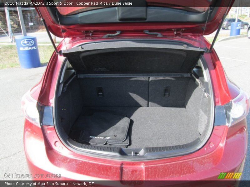  2010 MAZDA3 s Sport 5 Door Trunk