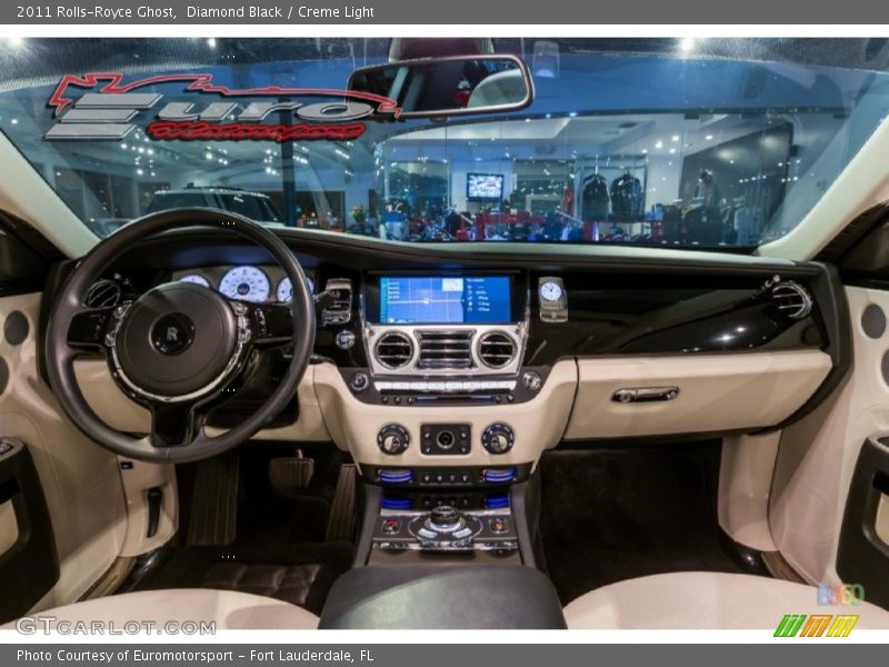 Diamond Black / Creme Light 2011 Rolls-Royce Ghost