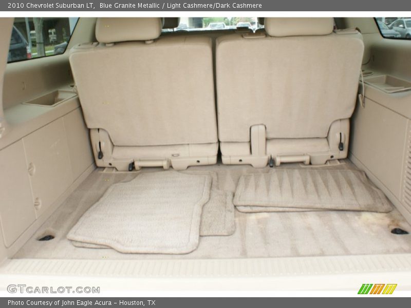 Blue Granite Metallic / Light Cashmere/Dark Cashmere 2010 Chevrolet Suburban LT