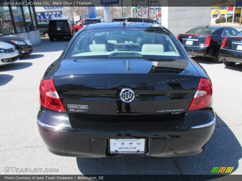 Black Onyx / Titanium 2009 Buick LaCrosse CXL