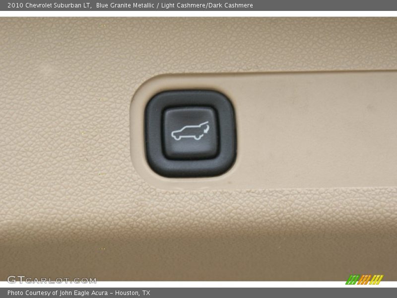 Blue Granite Metallic / Light Cashmere/Dark Cashmere 2010 Chevrolet Suburban LT