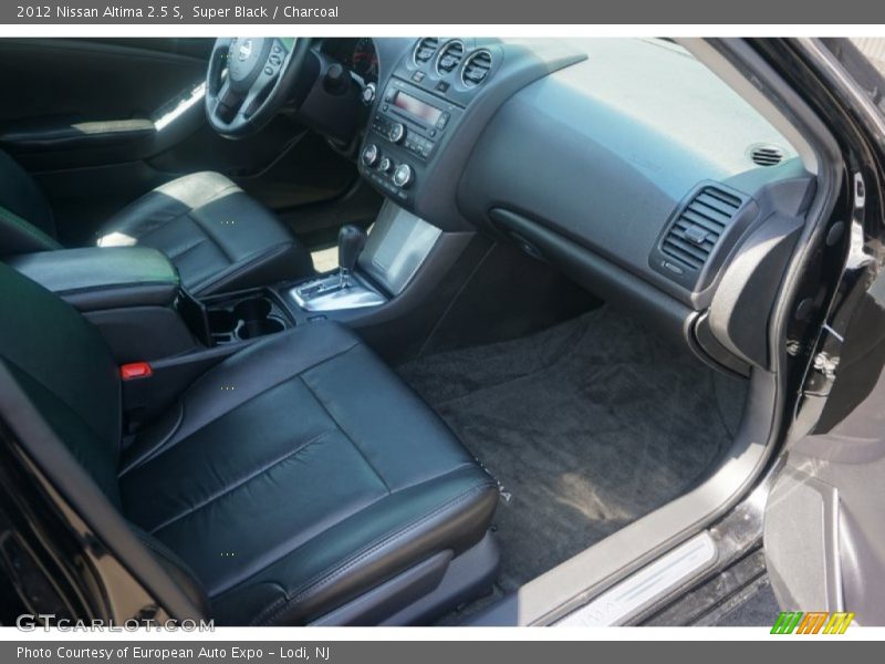 Super Black / Charcoal 2012 Nissan Altima 2.5 S