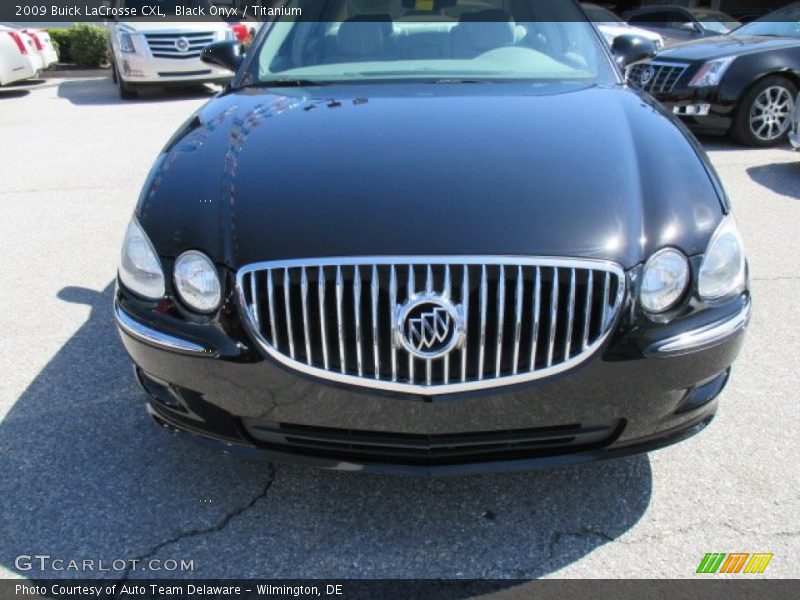 Black Onyx / Titanium 2009 Buick LaCrosse CXL