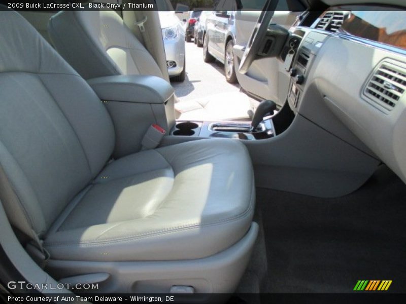 Black Onyx / Titanium 2009 Buick LaCrosse CXL
