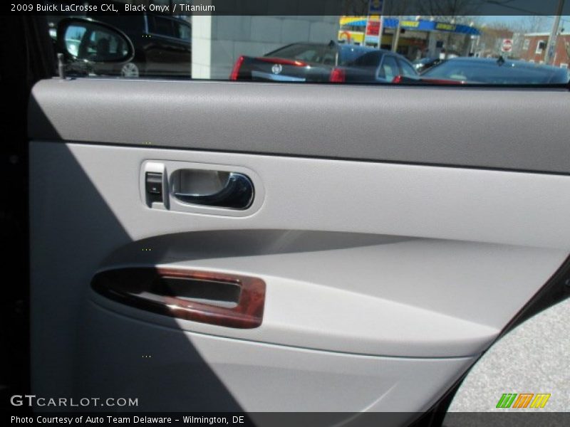 Black Onyx / Titanium 2009 Buick LaCrosse CXL