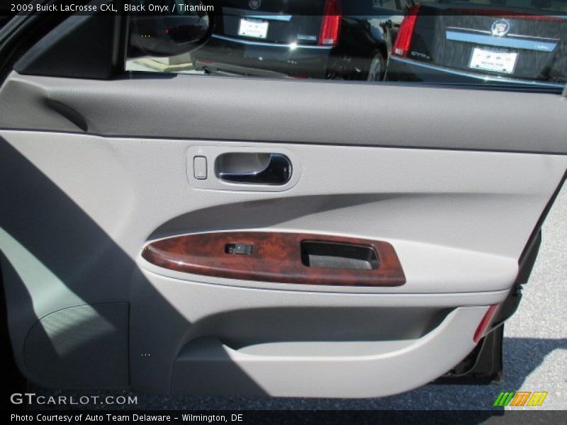 Black Onyx / Titanium 2009 Buick LaCrosse CXL