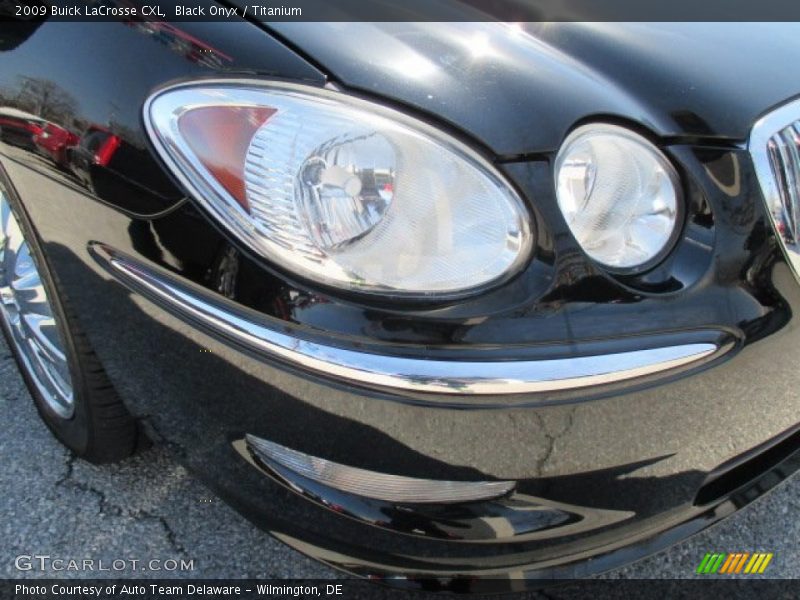 Black Onyx / Titanium 2009 Buick LaCrosse CXL