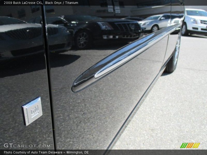 Black Onyx / Titanium 2009 Buick LaCrosse CXL