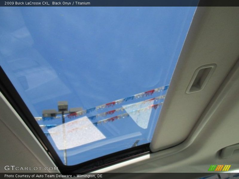 Black Onyx / Titanium 2009 Buick LaCrosse CXL