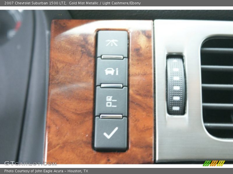 Gold Mist Metallic / Light Cashmere/Ebony 2007 Chevrolet Suburban 1500 LTZ