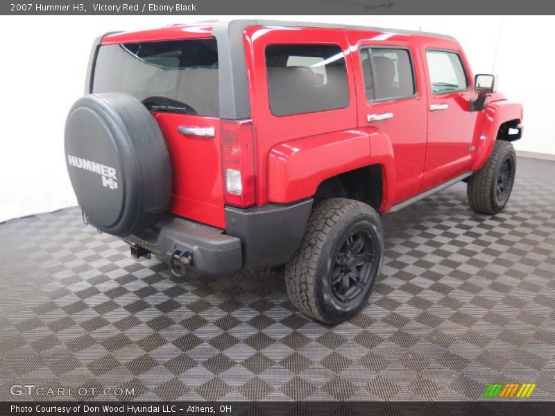 Victory Red / Ebony Black 2007 Hummer H3