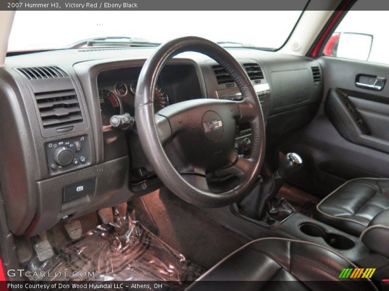 Victory Red / Ebony Black 2007 Hummer H3