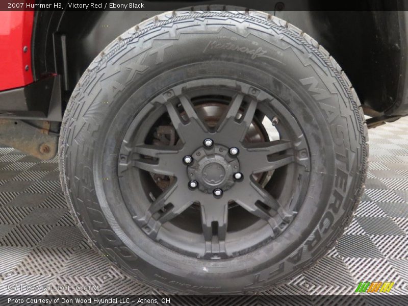 Victory Red / Ebony Black 2007 Hummer H3