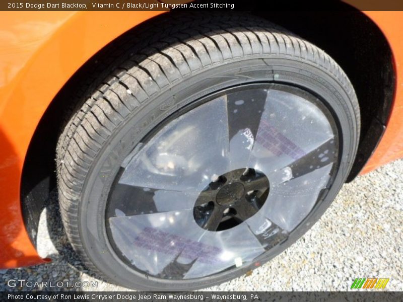 Vitamin C / Black/Light Tungsten Accent Stitching 2015 Dodge Dart Blacktop
