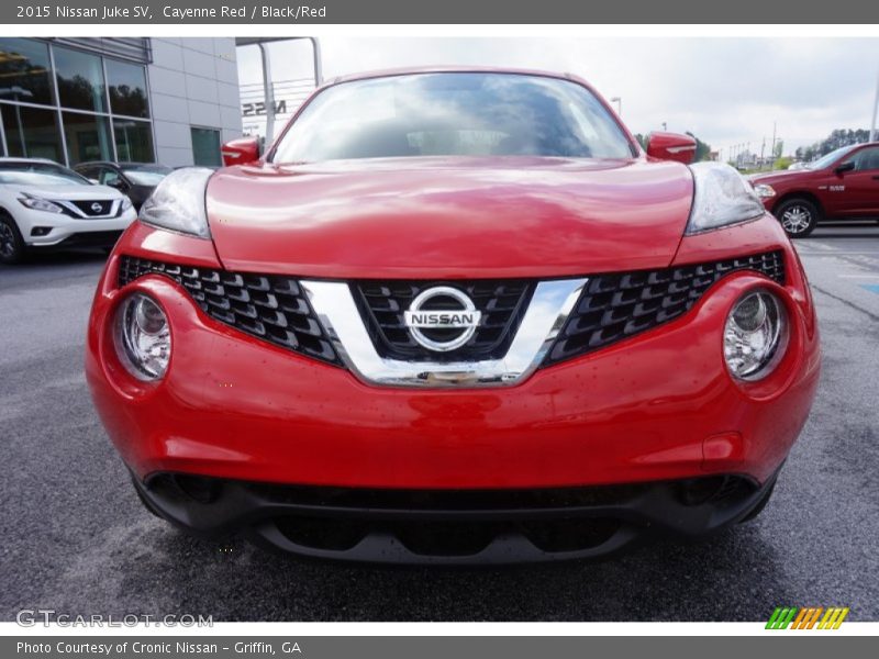 Cayenne Red / Black/Red 2015 Nissan Juke SV