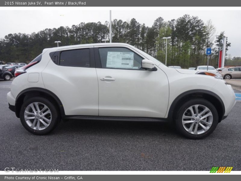  2015 Juke SV Pearl White