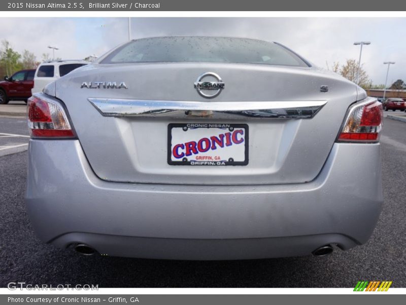 Brilliant Silver / Charcoal 2015 Nissan Altima 2.5 S